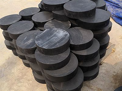肥西县板式橡胶支座由若干层橡胶片与薄钢板经加压硫化